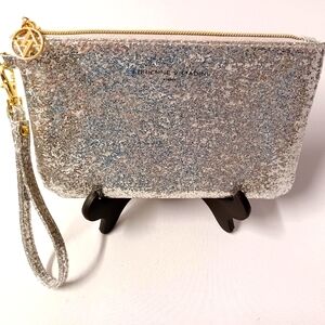 Adrienne Vittadini Large Coated Silver Glitter Wristlet/ Clutch EUC No Callouts